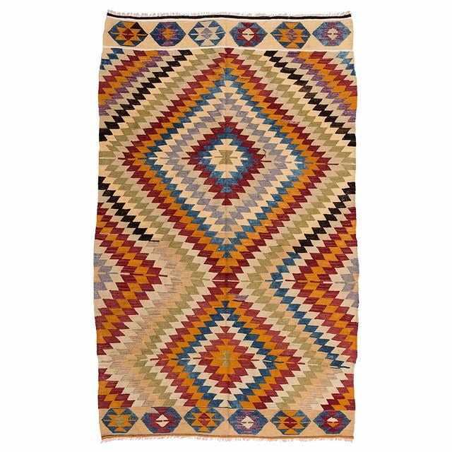 Asymmetrical Traditional Hand-Woven 100% Wool Kilim Rug - Ideal Place Market