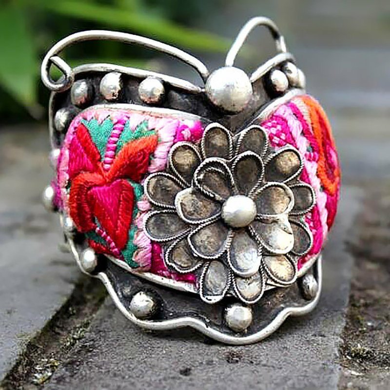 Delicately Embroidered CHinese Miao Silver Wide Cuff - Ideal Place Market