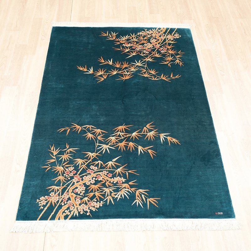Hand-Knotted Bamboo Flora 100% Silk Rug - Ideal Place Market
