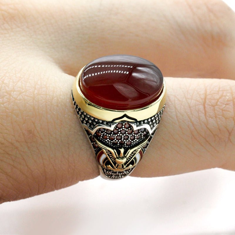 Amazon.com: Qida Natural Agate Ring for Men S925 Sterling Silver Black Agate  Stone Ring Vintage Castle Men's Ring Gothic Style Unique Hand Ring (8) :  Clothing, Shoes & Jewelry