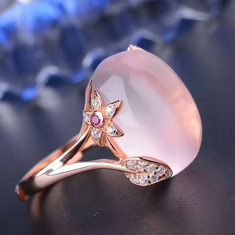 Polished Rose Quartz in Rose Gold S925 Silver Ring - Ideal Place Market