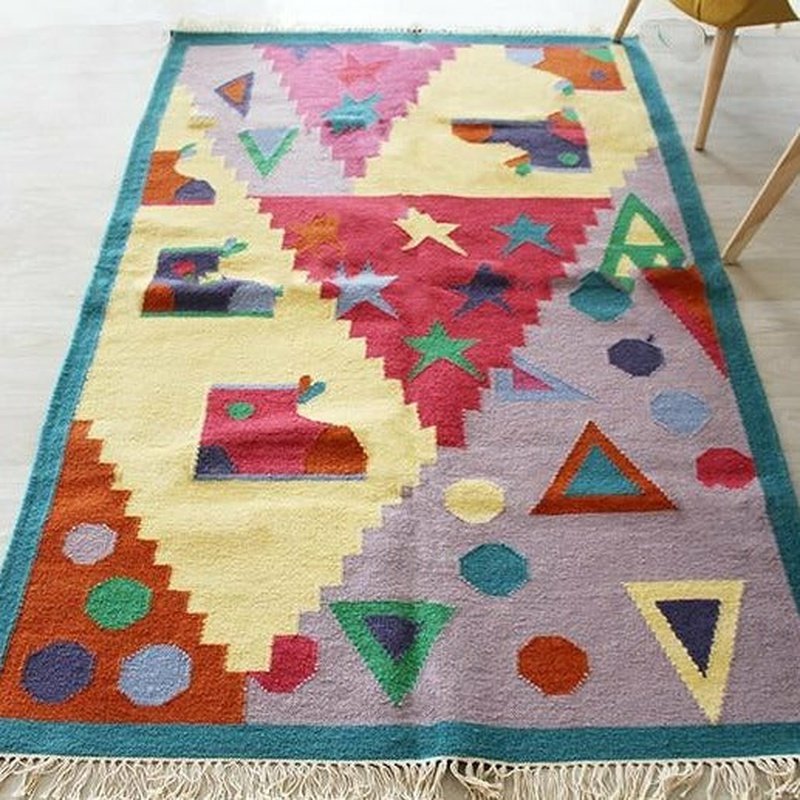 Hand-Crafted 100% Wool Traditional Kilim Rug - 140x200cm / 55.12" x 78.74" - Ideal Place Market