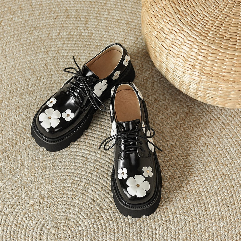 Thick Bottom Black Leather Loafers with White Leather Daisy 